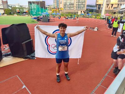 戴佑芩標槍56公尺91奪中華隊首金！簡子傑、柳辰諭再添雙銀