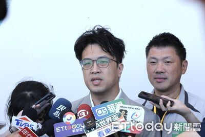 藍批親子卡疊床架屋　沈伯洋反擊：這是創造生態系、讓誘因出現