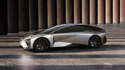 TOYOTA宣布「暫停高階電動車開發工作」！將專注全固態電池量產