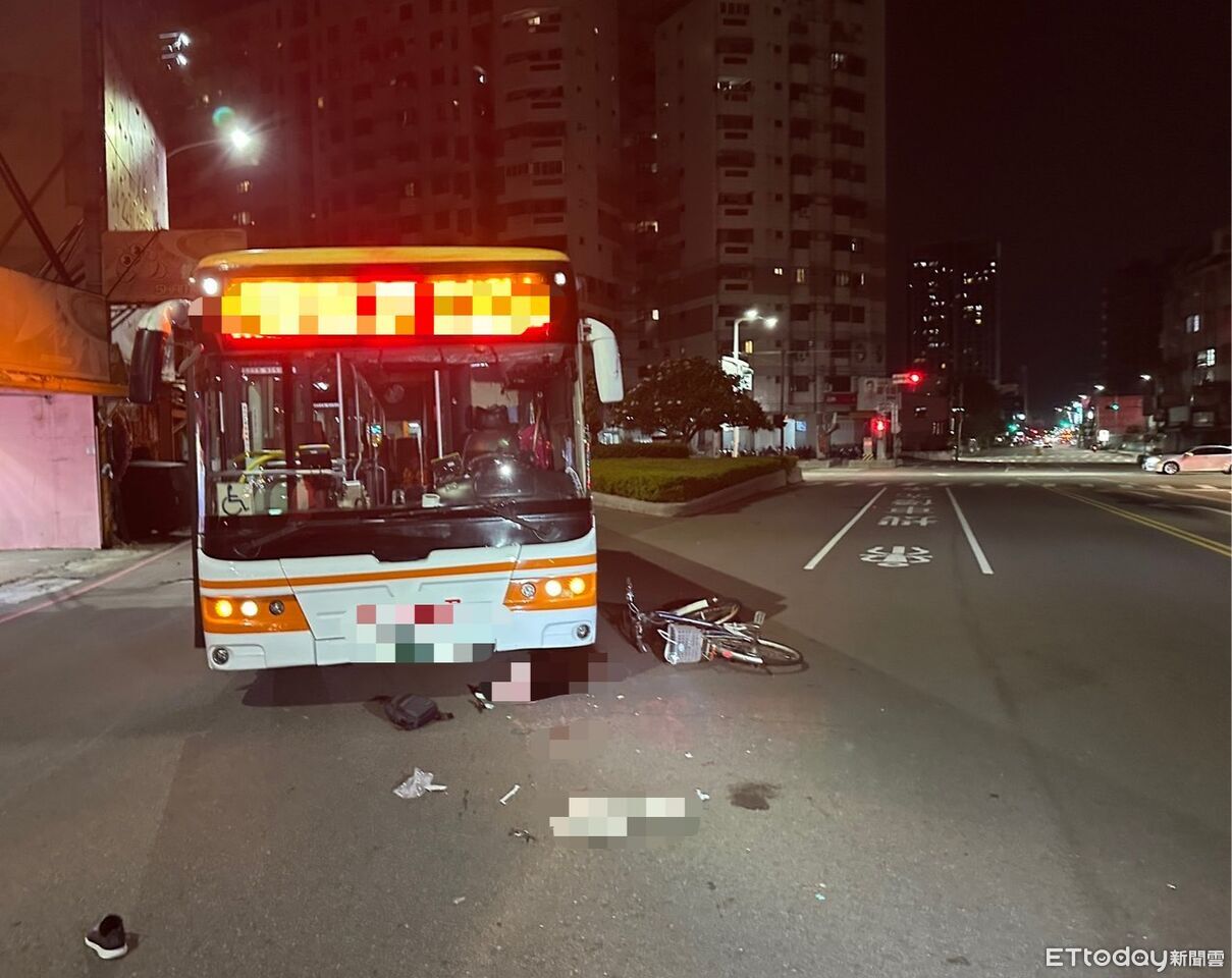 台中深夜車禍!公車單車擦撞 婦人頭部受創意識模糊送醫