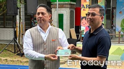 警察節前夕送暖第一線 企業捐款慰勉向瑞芳警致敬