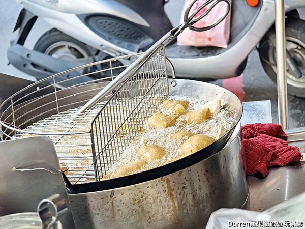 ▲▼七堵無名臭豆腐。（圖／部落客DARREN蘋果樹旅遊玩樂誌授權提供）
