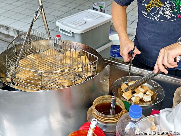 ▲▼七堵無名臭豆腐。（圖／部落客DARREN蘋果樹旅遊玩樂誌授權提供）