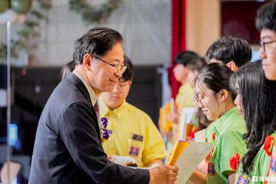 學生喊「新店市長」挨轟　張善政安慰：我沒有聽到不適的言論