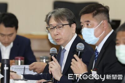 總統座車換輪胎「一顆51萬」 國安局曝原因