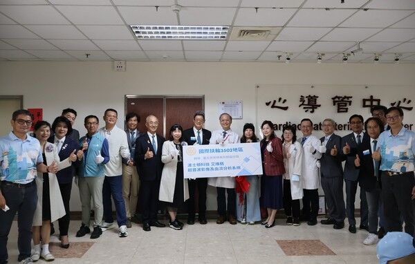 桃園創藝扶輪社捐贈 北榮桃園分院血管內超音波系統到位