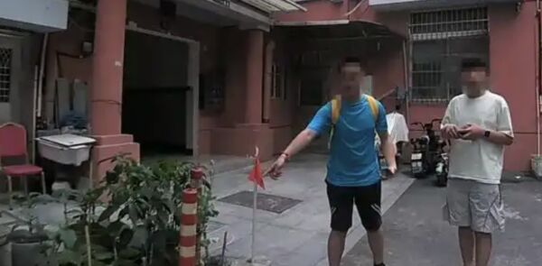 ▲▼陸國中生發現社區長「罌粟」　AI辨識後報警。（圖／翻攝微博）