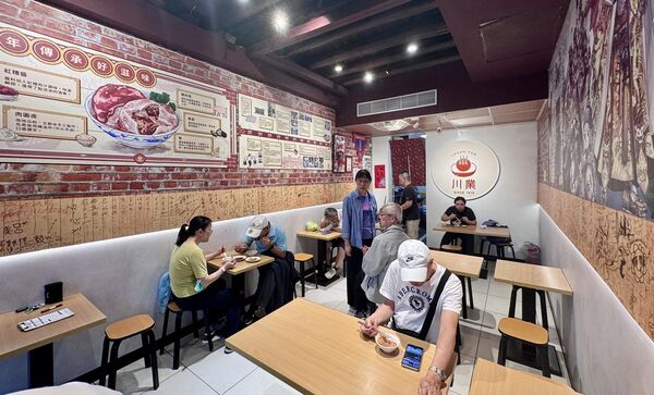 ▲▼川業肉圓。（圖／小虎食夢網授權提供）