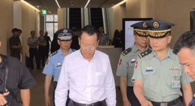 顧立雄探視2飛官家屬　承諾從優撫卹、入祀忠烈祠尊重家屬意願