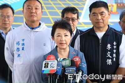 2歲女童慘遭鐵桿痛打、塞廁所處罰亡　盧秀燕不捨：還孩子公道