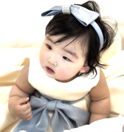 ▲▼姜新孝秘密生娃了！新婚才18天「抱女兒現身」　網驚呆。（圖／翻攝自姜新孝IG）