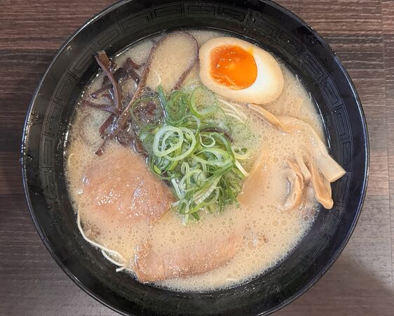▲▼博多とんこつ真咲雄。（圖／小虎食夢網授權提供）
