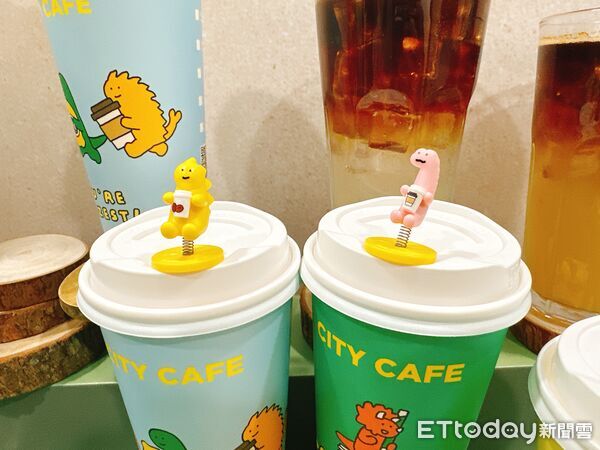 ▲▼7-11「CITY CAFE」合作韓國爆紅恐龍IP「JOGUMAN」推出系列活動。（圖／記者林育綾攝）