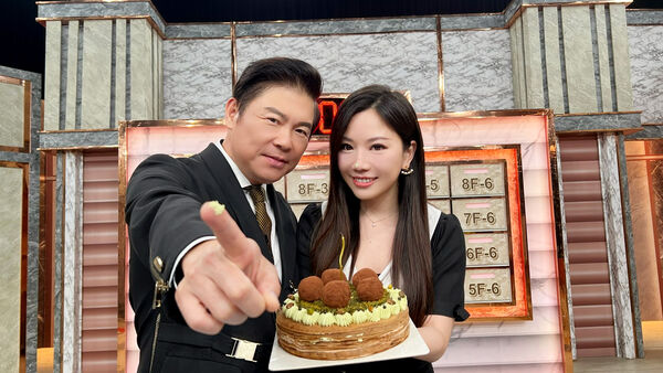 ▲曾國城幫蔡尚樺慶生。（圖／東森提供）