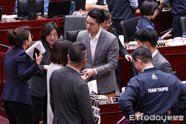 ▲台北市長蔣萬安出席市政總質詢。（圖／記者林敬旻攝）