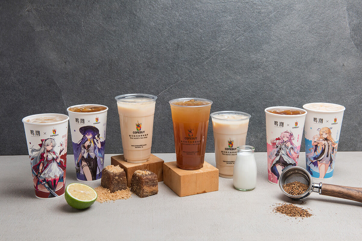 ▲▼COMEBUY推出全新無咖啡因飲品「輕麥決明系列」，同時找來世界動作遊戲《鳴潮》展開聯名活動。（圖／COMEBUY提供）