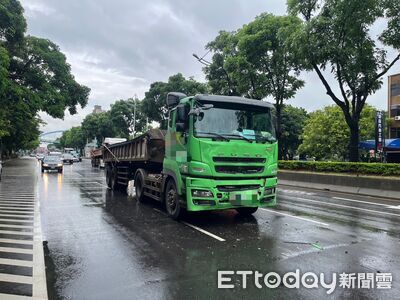 砂石車駕駛凌晨吸安「白天恍神上路」　連撞5車害3人受傷