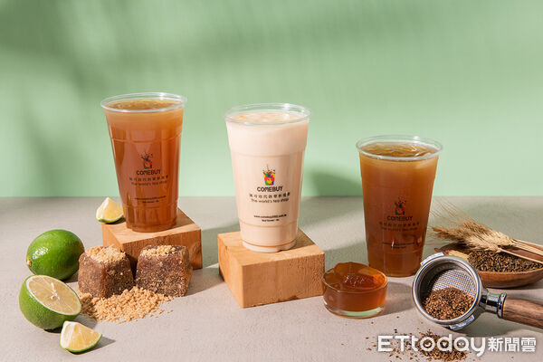 ▲▼COMEBUY推出全新無咖啡因飲品「輕麥決明系列」，同時找來世界動作遊戲《鳴潮》展開聯名活動。（圖／COMEBUY提供）