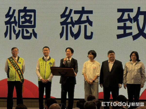 ▲▼賴清德出席新北市嘉義同鄉會，力薦蘇巧慧、蔡易餘、王美惠。（圖／記者陳家祥攝）