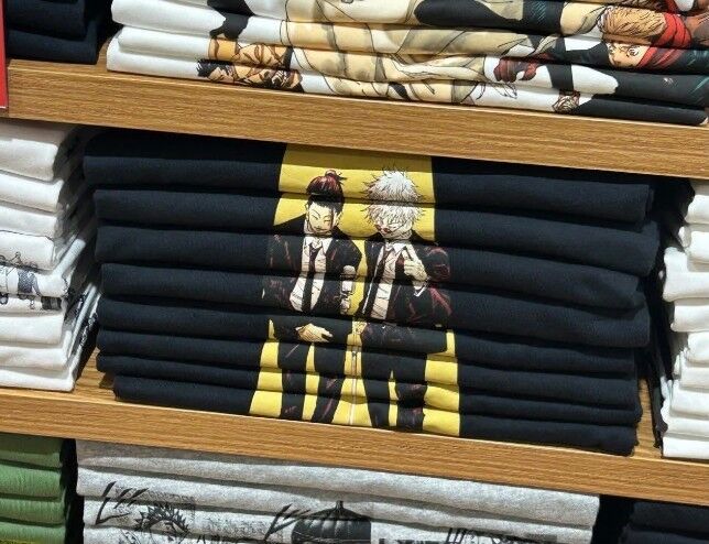 ▲▼衣服摺成畫。（圖／翻攝自推特）