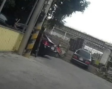 驚悚！埔鹽所長雙腿遭輾斷　毒駕男冷血倒車衝撞畫面曝