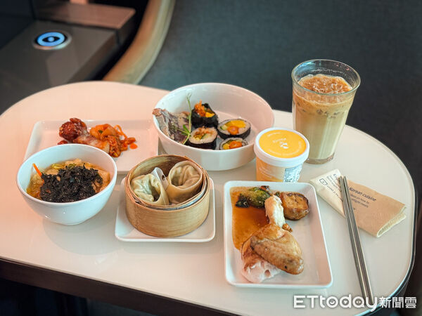 ▲▼大韓航空貴賓室Korean Air Miler Club。（圖／記者蔡玟君攝）