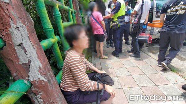 ▲▼             士林公車與小巴士發生追撞，共8人受傷送醫。（圖／記者黃彥傑攝，下同）