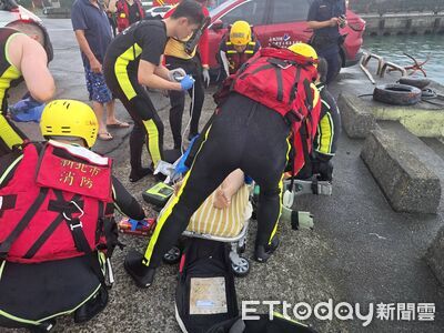 快訊／福隆海水浴場驚傳溺斃！24歲俄籍男遭浪捲走　搶救後仍不治