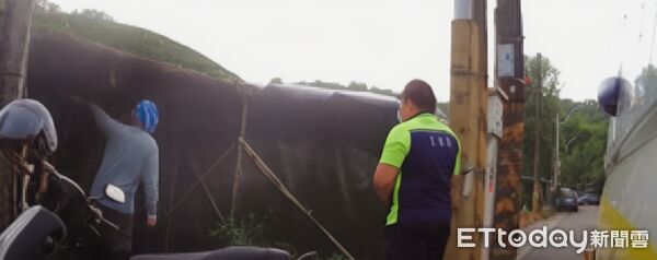 ▲基隆男挖竹筍誤觸電線慘遭電擊 雙手9％燒傷送醫。（圖／記者郭世賢翻攝）
