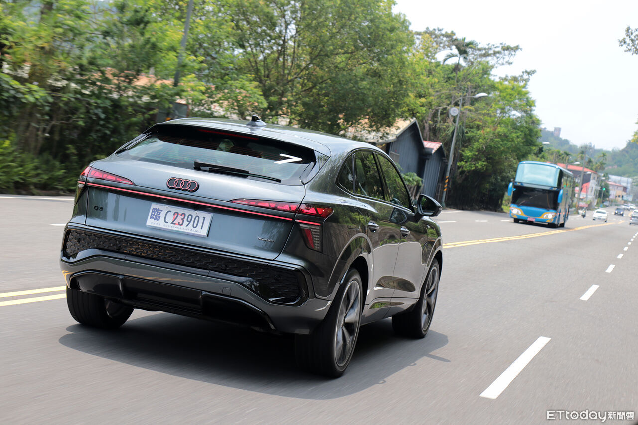 ▲Audi「Q3 Sportback斜背跑旅」試駕！完整Level 2駕駛輔助終於到位。（圖／記者張慶輝攝）