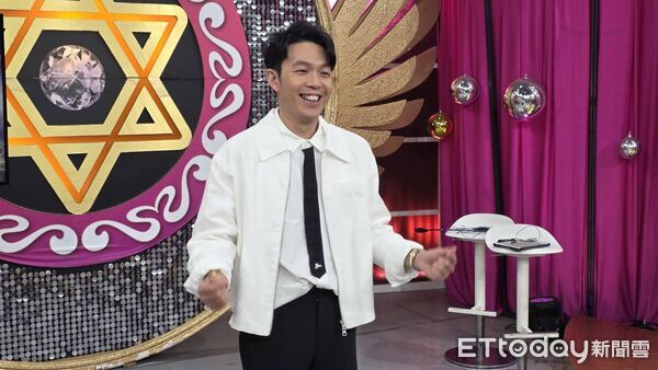 ▲小賴與湯鎮瑋扛下《命運好好玩》主持棒。（圖／記者葉文正攝）