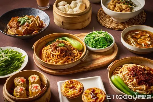 ▲「養心茶樓mini」進駐台北101美食街　港點28元起、套餐最低145元。（圖／養心茶樓提供）