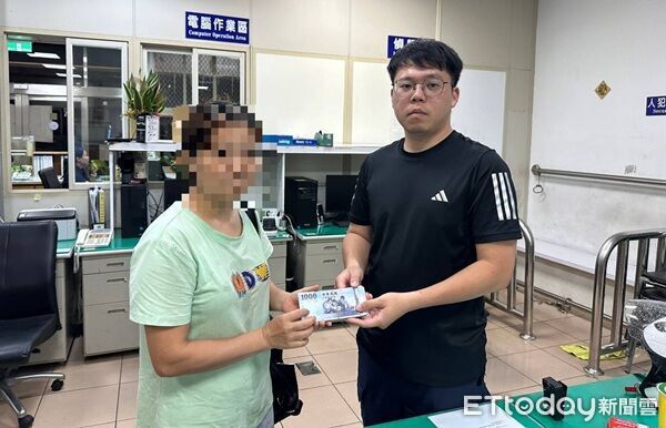 女子郵局要存6萬!錢+存摺放櫃台被摸走 桃園警調監視器逮賊