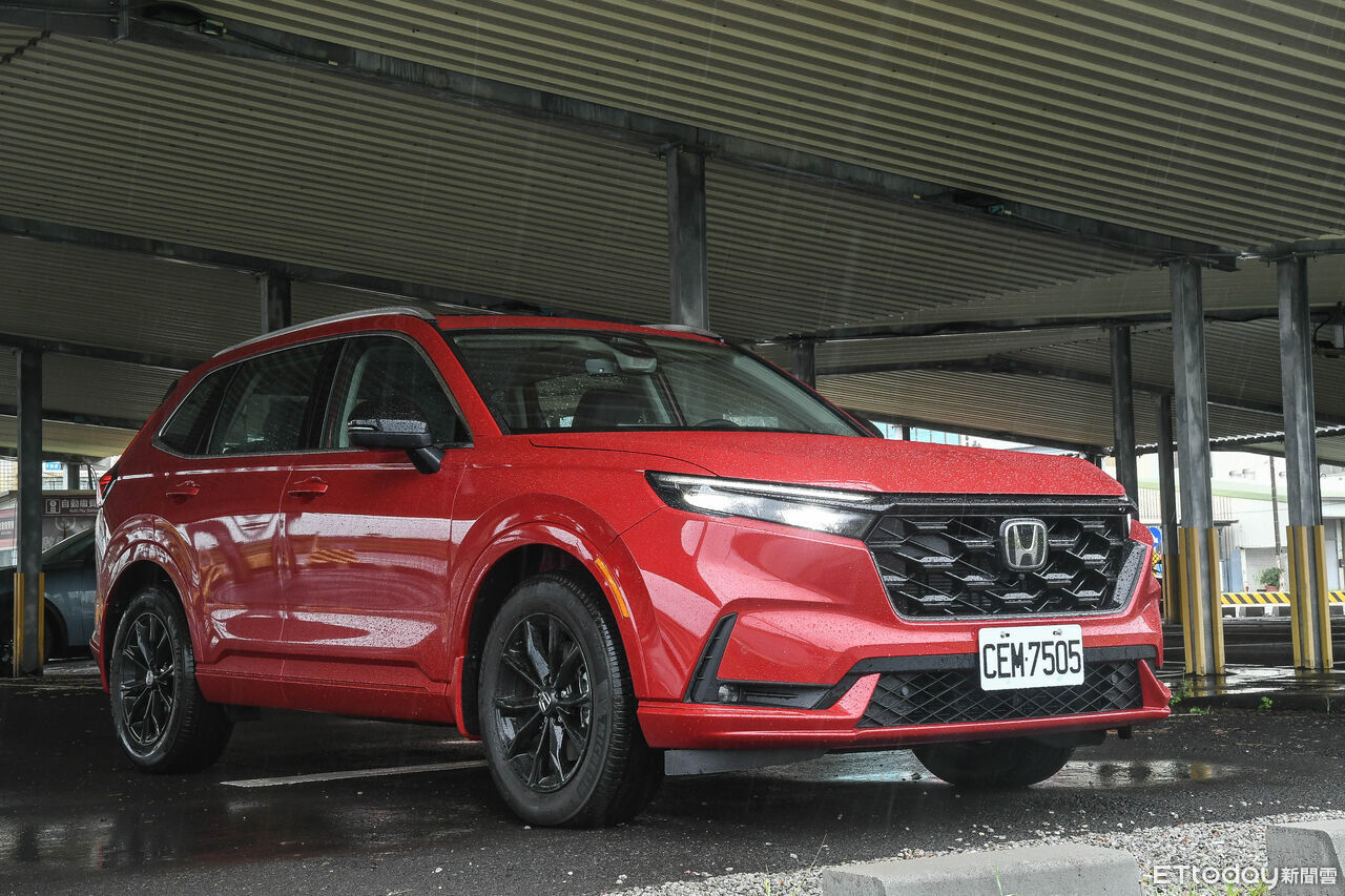 ▲HONDA,CR-V（圖／記者徐煜展攝）