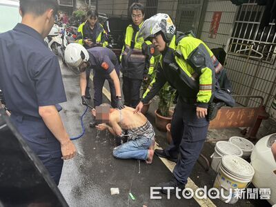 快訊/板橋「黑賓士毒駕拒檢」!警連開8槍逮人 車內查獲毒品