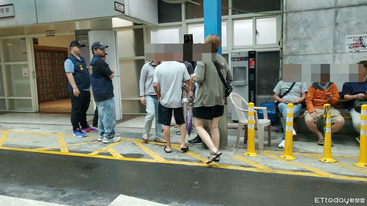 快訊/胸腹遭重壓休克奪命!新竹氣爆夫妻雙亡 家屬悲傷認屍