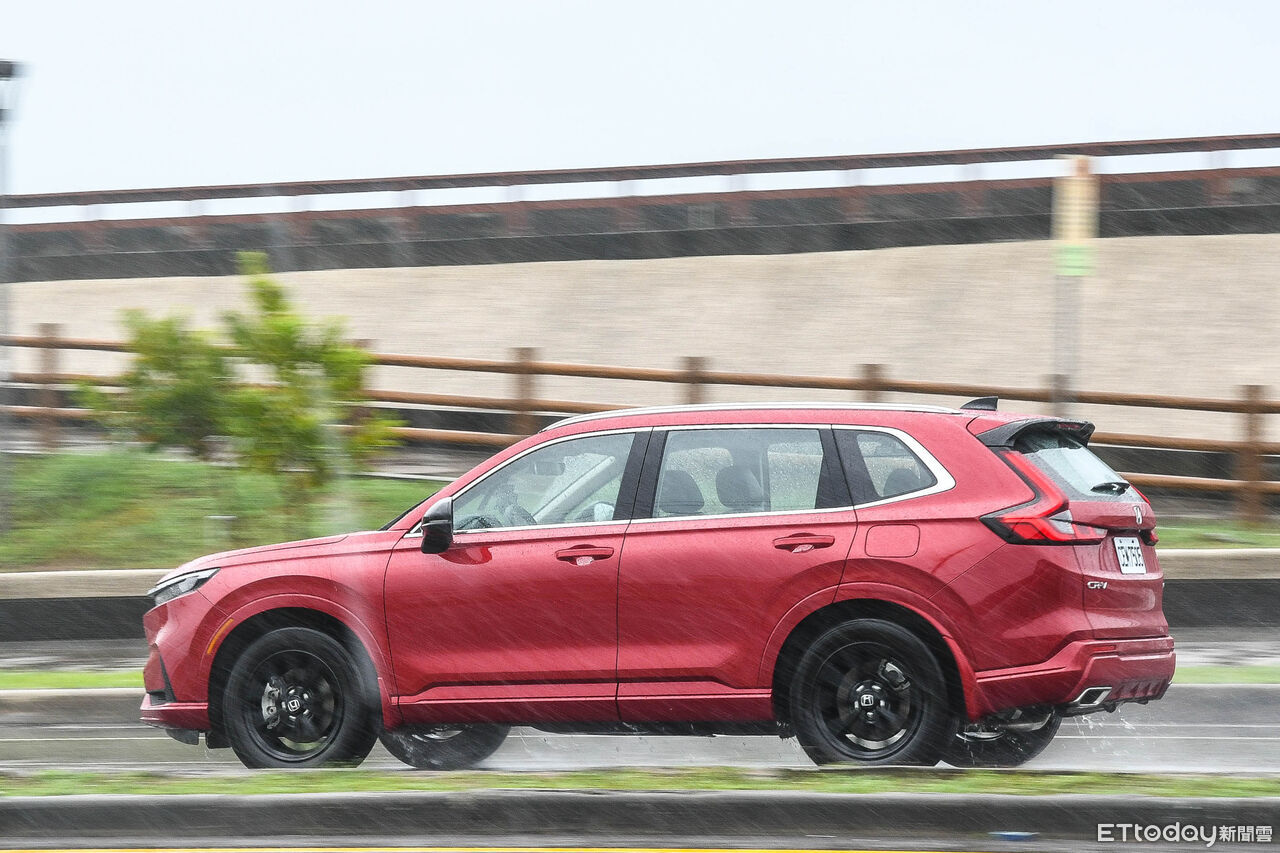 ▲HONDA CR-V（圖／記者徐煜展攝）