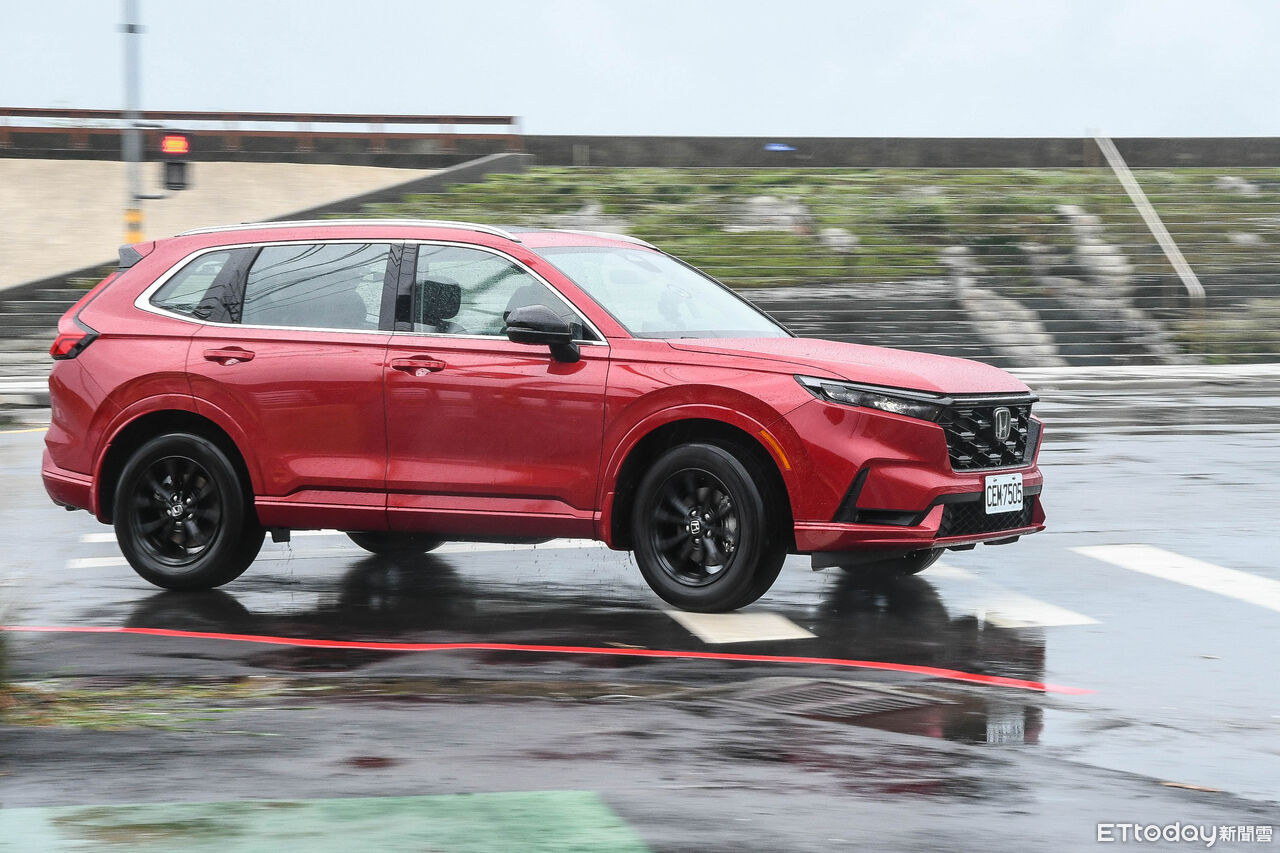 ▲honda CR-V（圖／記者徐煜展攝）