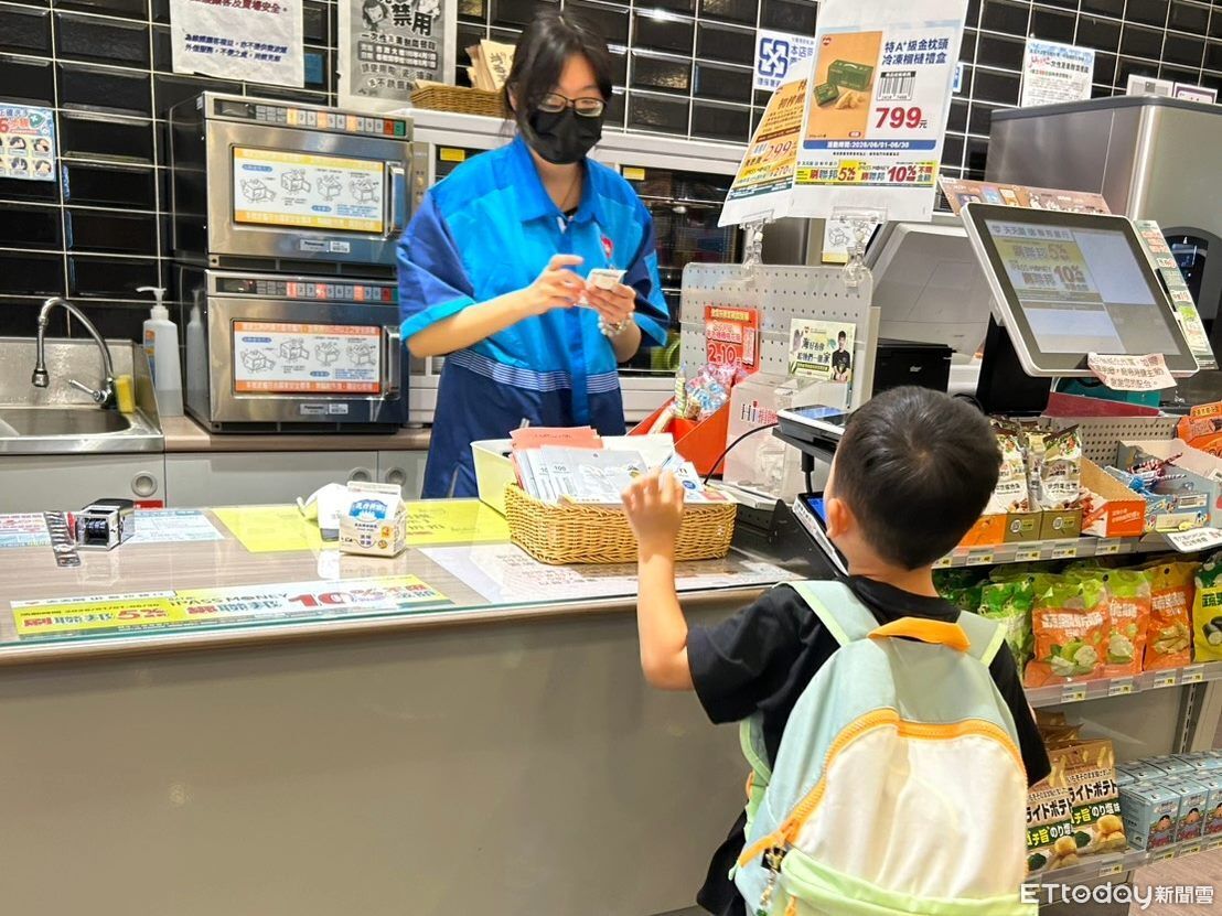 北市「生生喝鮮奶」暑假不中斷 小六、幼兒園畢業生也能領
