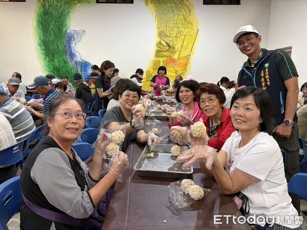 ▲台中市新社區農會南下東港鎮農會交流活動。（圖／記者陳崑福攝）