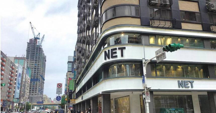 試穿一堆衣服「拍照衝流量」就走人!NET員工摺到快發瘋:都沒買