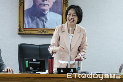 下重手砍光文化部媒宣費　翁曉玲嗆：我太佛心！否則會刪更多