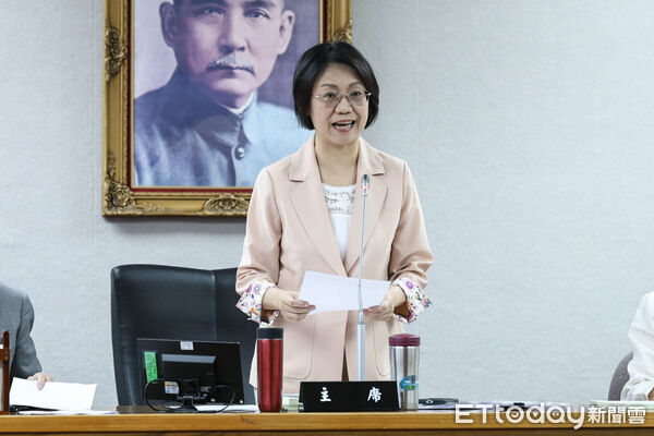 ▲國民黨立委翁曉玲11日主持司法法制委員會。（圖／記者林敬旻攝）