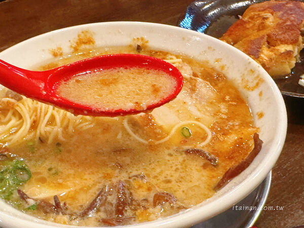 ▲▼熊本拉麵 豚美。（圖／台南好Food遊授權提供）