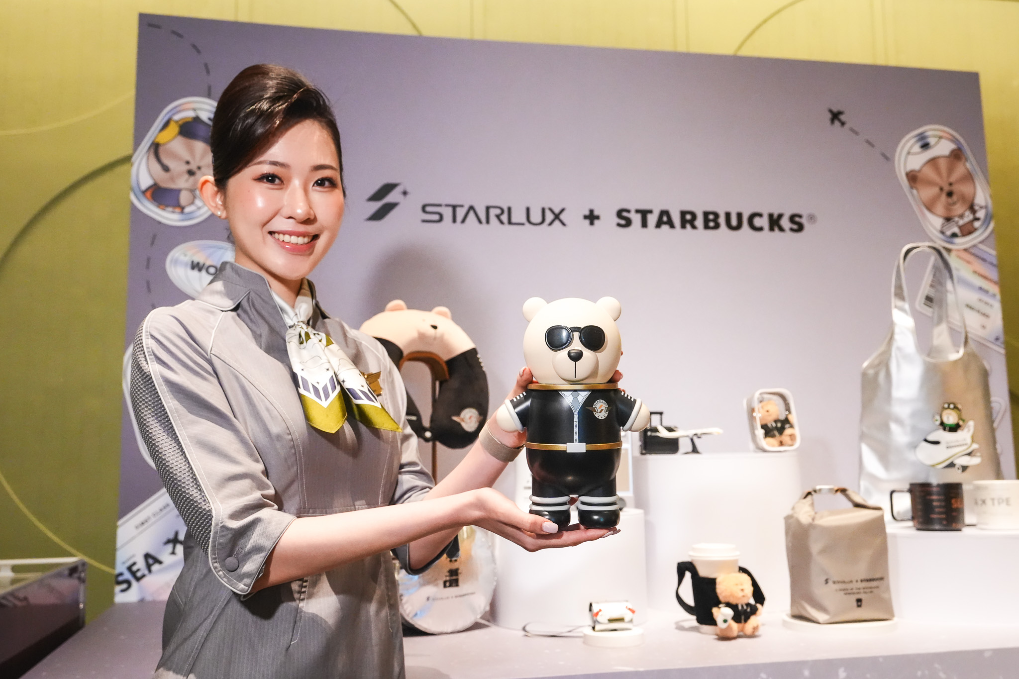 ▲▼星宇航空攜手星巴克推出全新聯名系列商品。（圖／星宇航空提供）