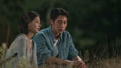 《孤島愛上你》收視狂飆！辛叡恩讚李宰旭體格完美：穿什麼都好看