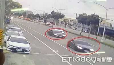 2死1傷競速畫面曝！黑車撞爛29歲駕駛噴飛亡　毒品包灑滿地