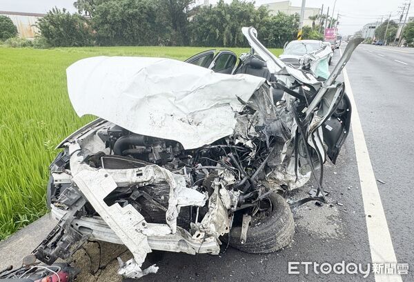 桃園4死車禍！積架撞成「一團廢鐵」　全車扭曲粉碎恐怖畫面曝