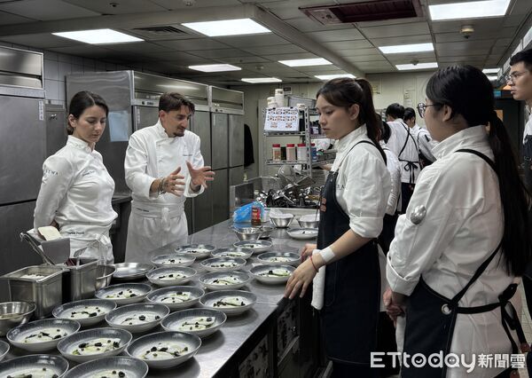 ▲弘光科大舉辦赴義大利ALMA廚藝學院學業結業授證典禮，15名學生完成5個月國際培訓與實習。（圖／記者游瓊華翻攝）