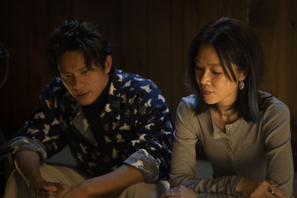 ▲《欠妳的那場婚禮》姚淳耀與謝盈萱和王渝萱組「怪咖情侶」。（圖／公視提供）